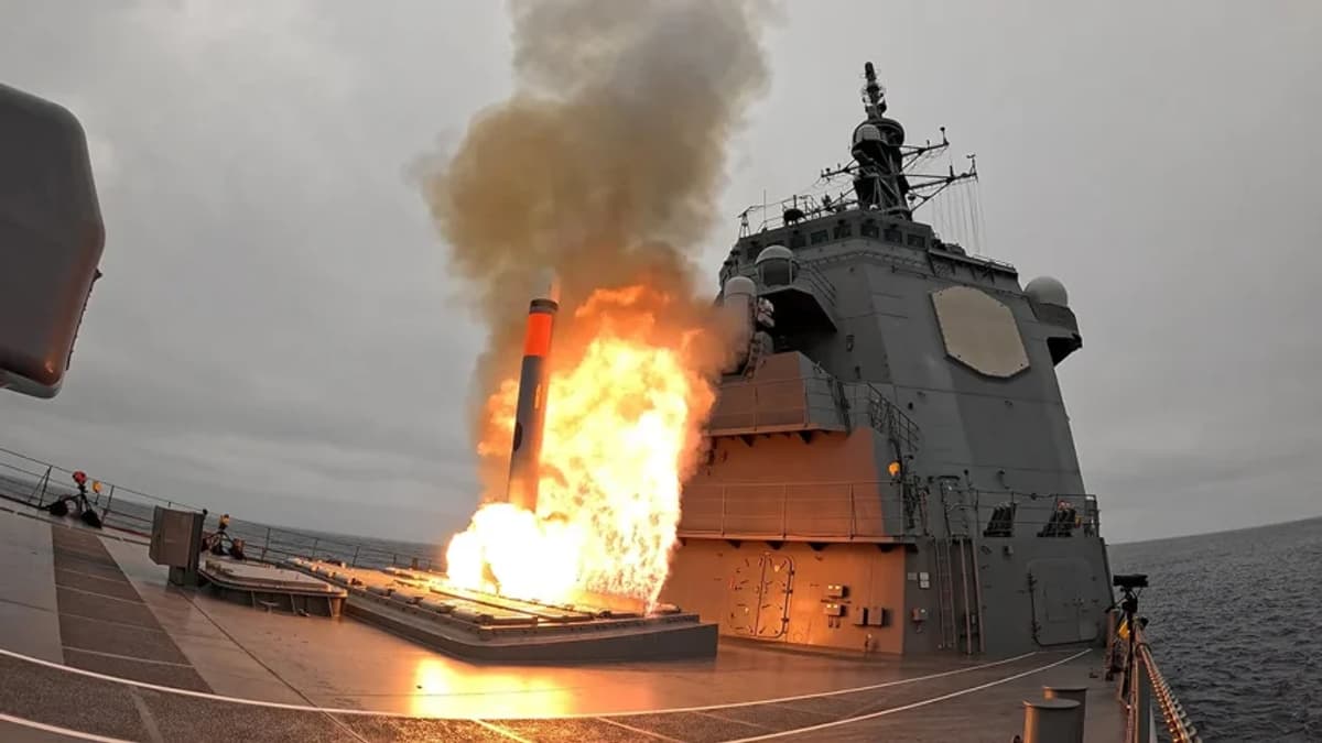 Japon Donanması Tomahawk Füzeleriyle Güçleniyor
