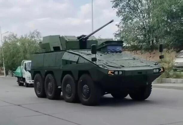 Çin’in yeni zırhlı aracı ilk kez görüntülendi
