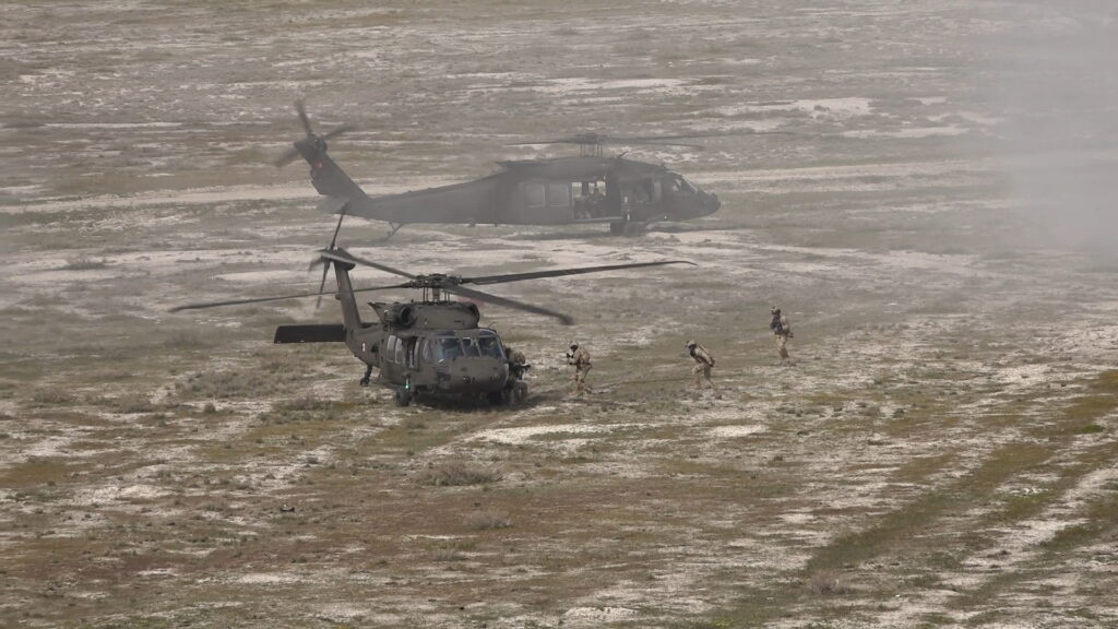 “Gök Vatan, Hava Kuvvetleri Komutanlığımızın Kudreti, Yüksek Teknoloji ve Nitelikli Personelimizin Kararlılığıyla Her An Korunmaktadır”