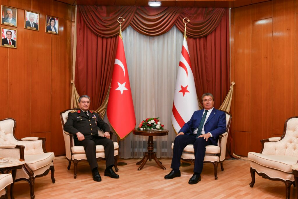 Genelkurmay Başkanı Orgeneral Selçuk Bayraktaroğlu, İlk Yurt Dışı Ziyaretini Kuzey Kıbrıs Türk Cumhuriyeti’ne Gerçekleştirdi