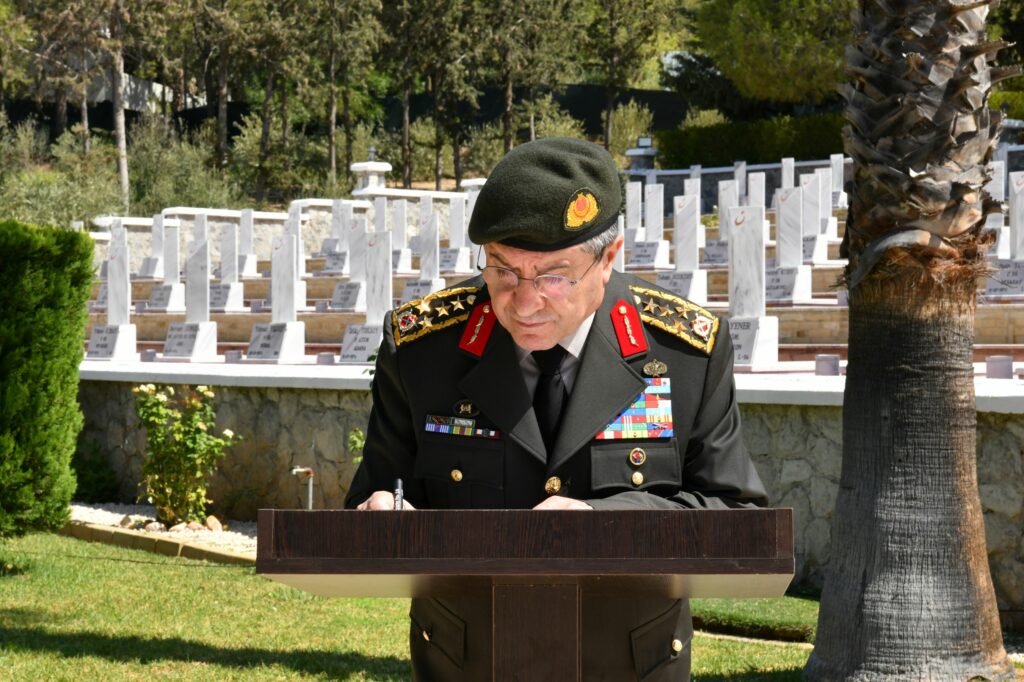 Genelkurmay Başkanı Orgeneral Selçuk Bayraktaroğlu, İlk Yurt Dışı Ziyaretini Kuzey Kıbrıs Türk Cumhuriyeti’ne Gerçekleştirdi