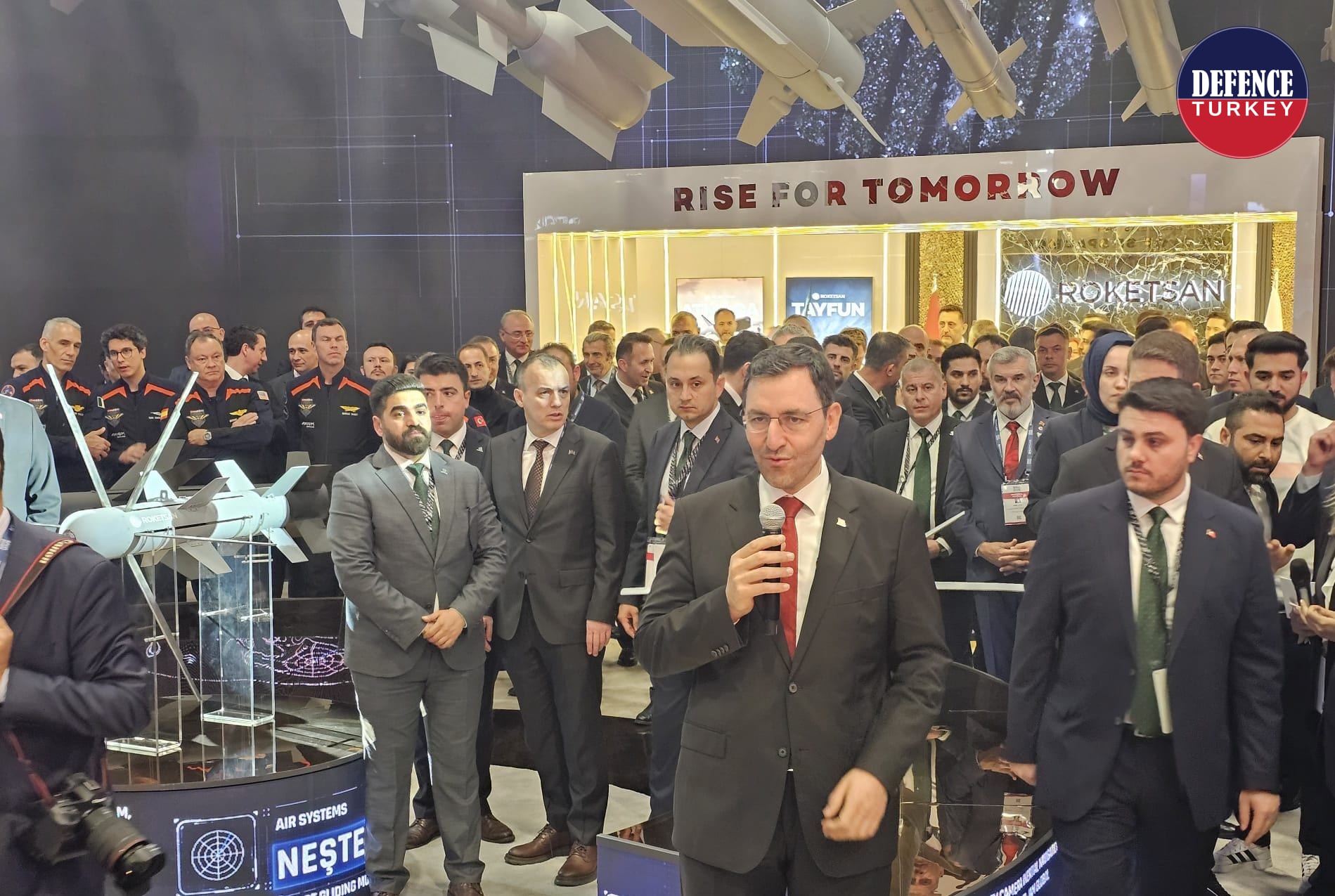 ROKETSAN Stands Out with Four New Munitions & Missiles at SAHA 2026