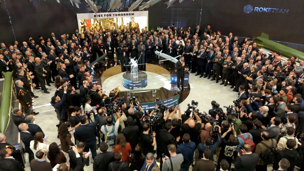 ROKETSAN, İlk Kez Sergilediği Sistemleriyle SAHA’da Türk Milletine, Türkiye’nin Müttefiklerine ve Türkiye’nin Kardeşlerine Güven Verdi!