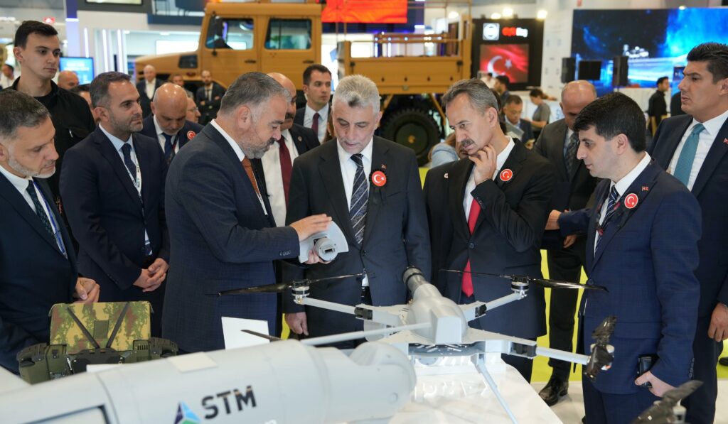 SAHA 2026, SAHA İstanbul’un İfadesiyle “Rekor Ölçek ve Oyun Değiştiren Teknolojileriyle Küresel Savunma ve Havacılık Ekosistemini İstanbul’da Buluşturacak”