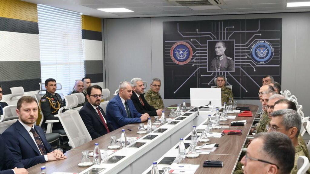 Türk Yıldızları Hava Akrobasi Timi, 3 Mayıs’ta “Mevlana’yı Karşılama Törenleri” Kapsamında Konya’da Gösteri Uçuşu Yapacak