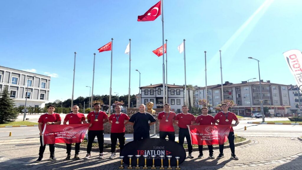 Türk Yıldızları Hava Akrobasi Timi, 3 Mayıs’ta “Mevlana’yı Karşılama Törenleri” Kapsamında Konya’da Gösteri Uçuşu Yapacak