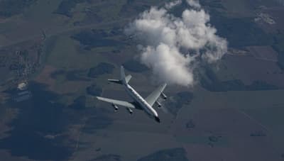 İngiltere, operasyonel iki RC-135W Rivet Joint uçağını 25 Eylül'de Baltık ve Karadeniz'de Rusya çevresinde görevlendirdi
