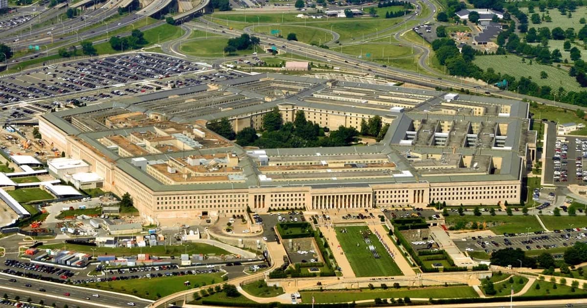 İran Savaşı: Pentagon, Kayıp Verileri Değiştirmesi Nedeniyle Eleştiri Alıyor