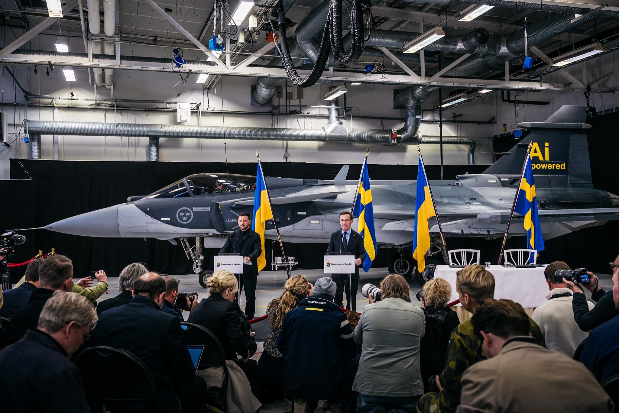 Ukraynalı pilotlar Gripen ile eğitime başlıyor