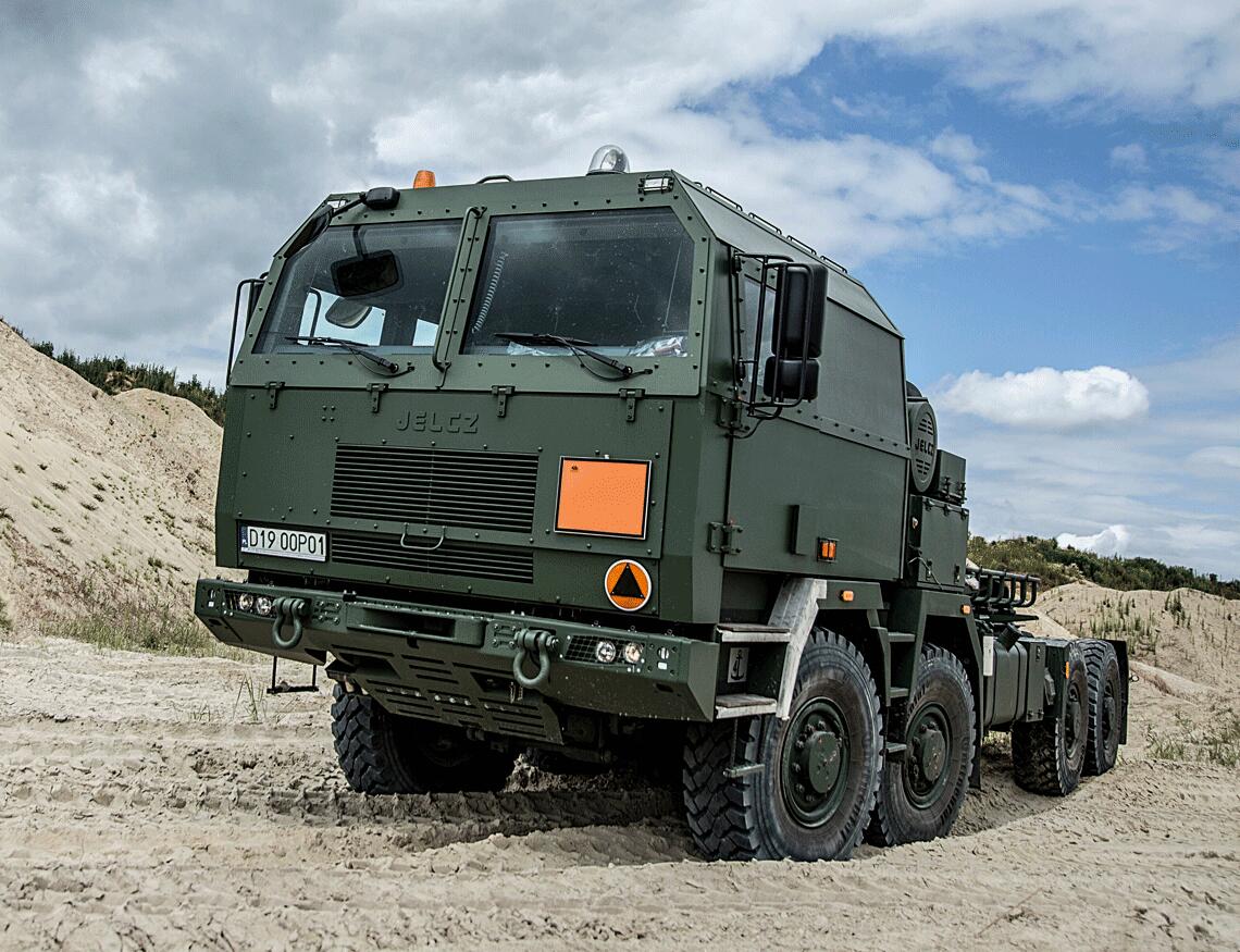 Polonya’da askeri araç krizi