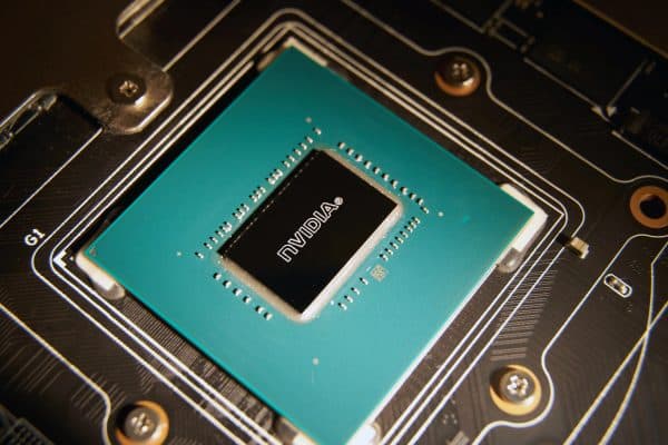 Nvidia'nın Sessiz Yapay Zeka Sömürgeciliği Doğu Asya'yı Fosil Yakıtlı Cehenneme Sürüklüyor