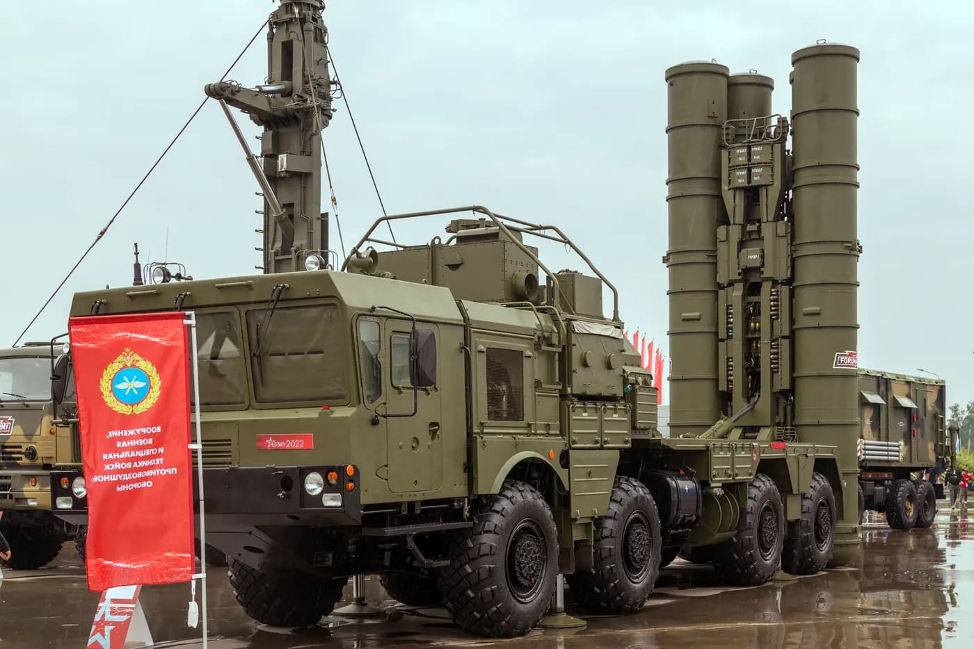 S-400 lançer aracı