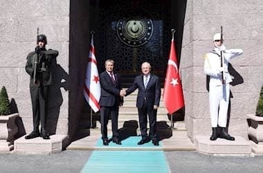 Millî Savunma Bakanı Yaşar Güler, KKTC Başbakanı Ünal Üstel ile Görüştü
