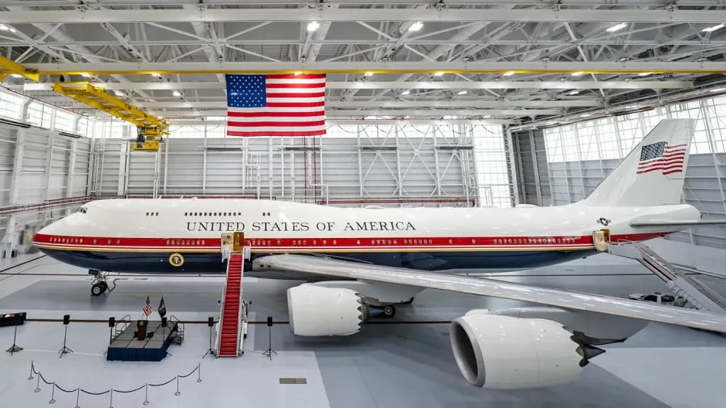 VC-25B 'Bridge' Uçağı, Trump ile İlk Uçuşunu Gerçekleştirdi