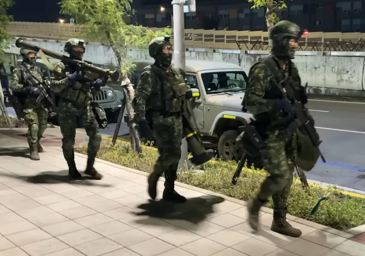 Tayvan Çin menşeli parçaları yasakladı, 9 araçtan 8'i kullanıma kapalı
