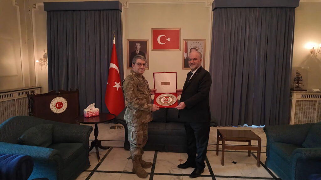 Genelkurmay Başkanı Orgeneral Selçuk Bayraktaroğlu, Suriye Arap Cumhuriyeti Cumhurbaşkanı Ahmet Eş-Şara Tarafından Kabul Edildi