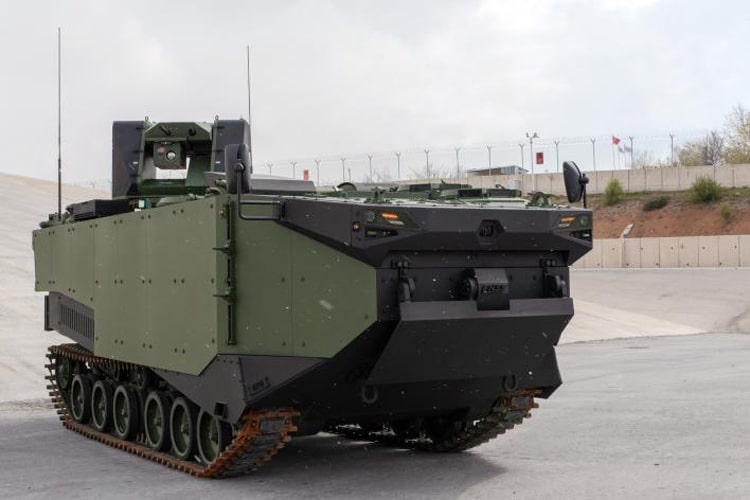 FNSS’ten Milyonlarca Avroluk Yeni Zırhlı Araç Sözleşmesi