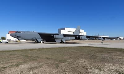 ABD Hava Kuvvetleri gelişmiş radarlara sahip B-52 teslim
