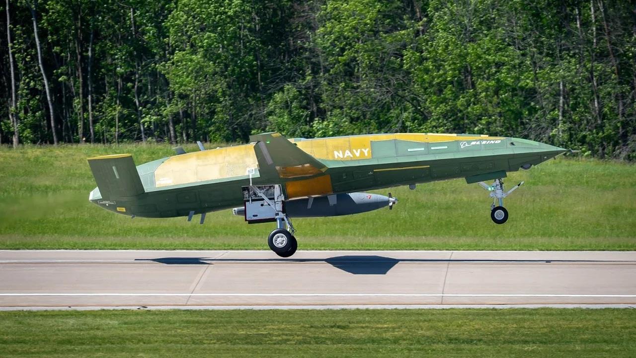 ABD Donanmasının otonom yakıt ikmal dronu MQ-25A ilk uçuşunu yaptı