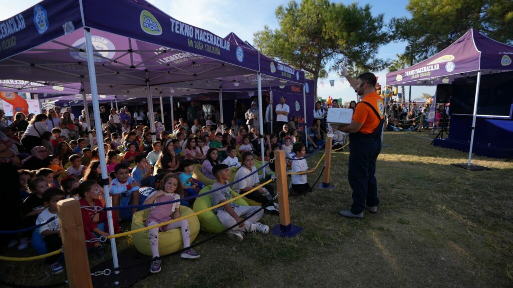 ASELSAN Tekno Macera Tırı, Antalya ile Türkiye Turunu Tamamladı