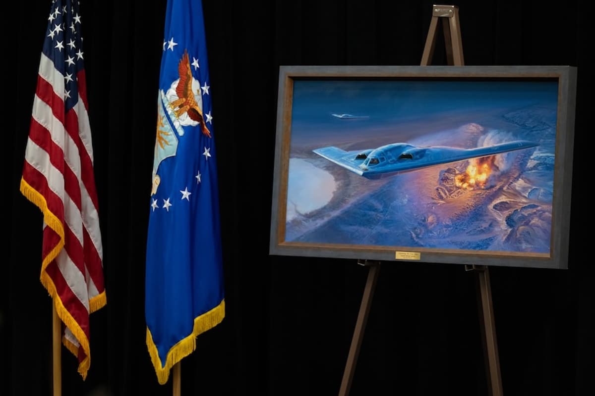 Hava Kuvvetleri'nin B-2 Spirit Kanatları, Rekor Kıran Operation Midnight Hammer Operasyonu İçin Ödül Aldı