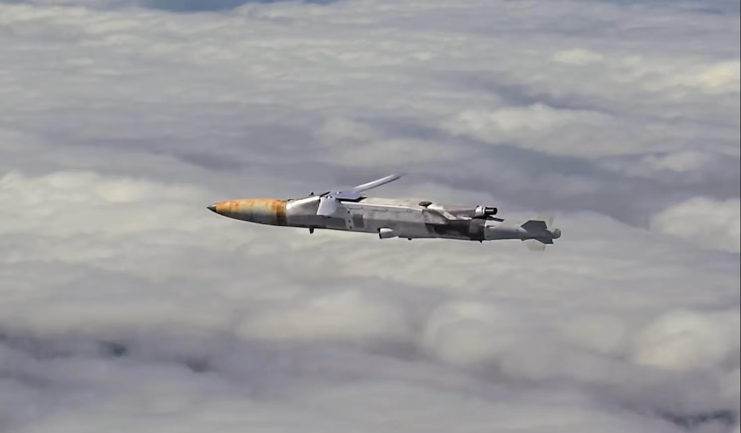 “Akılsız” bombaları seyir füzelerine dönüştüren kit: JDAM-LR