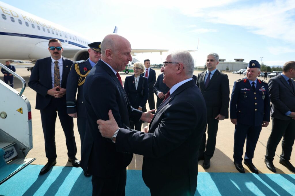 Eurofighter Typhoon Savaş Uçaklarının Birleşik Krallık’tan Tedarikine Dair Uygulama Düzenlemelerini İçeren Mutabakat Zaptı İmzalandı