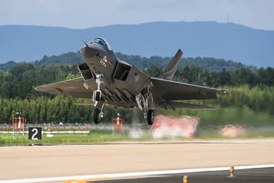 KF-21 Boramae savaş uçağının Block 1 ve Block 2 birim