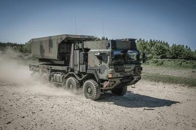 GMARS roketatar sistemi ABD'de test ediliyor