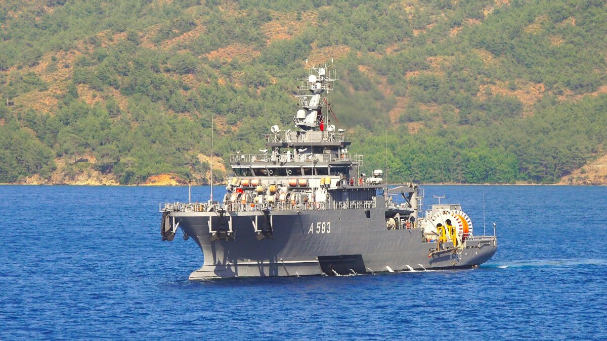Marmara Denizi’nin 68 Metre Derinliğinde Tespit Edilen Cansız Bedeni Çıkarmak Üzere TCG Işın Görevlendirildi