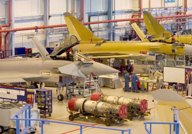 Eurofighter Typhoon üretimi Birleşik Krallık’ta durdu
