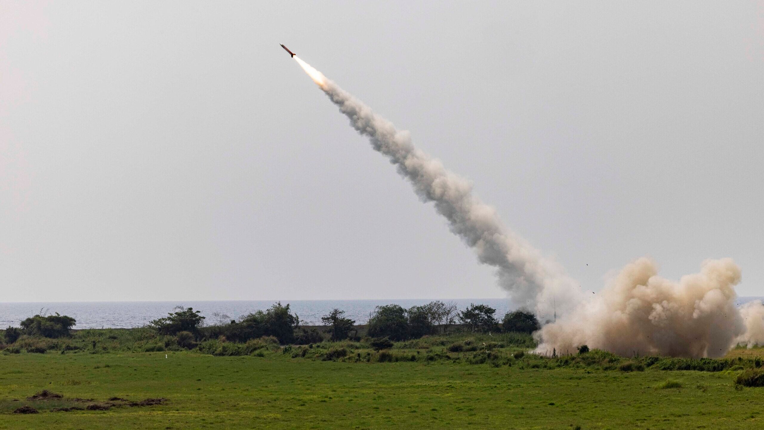 ABD silah teslimatlarını erteliyor