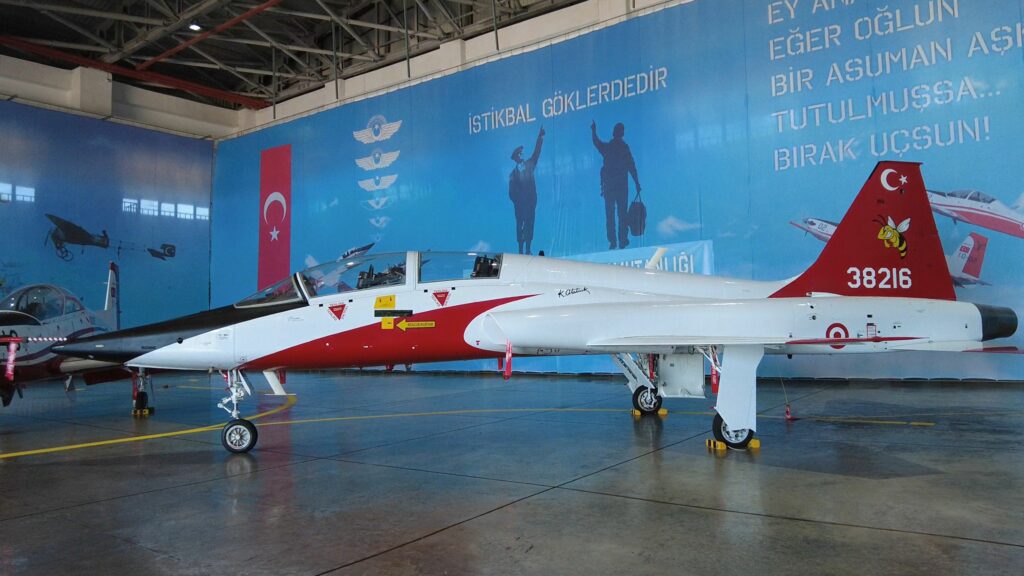 Kuruluşunun 115’inci Yıl Dönümünü Kutlayan Türk Hava Kuvvetlerinin İzmir Çiğli’deki Stratejik Üssü 2’nci Ana Jet Üs Komutanlığı