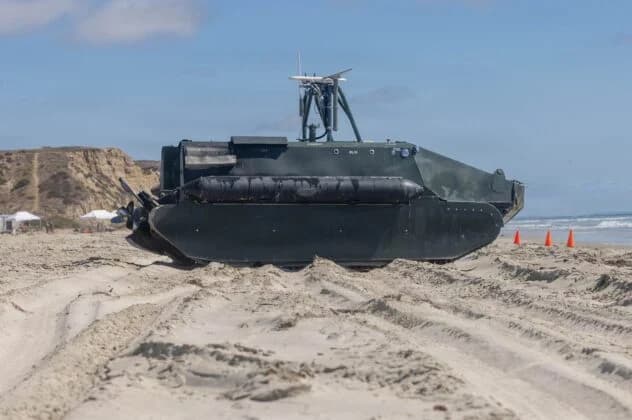 ABD yeni bir insansız amfibi kara aracını test ediyor