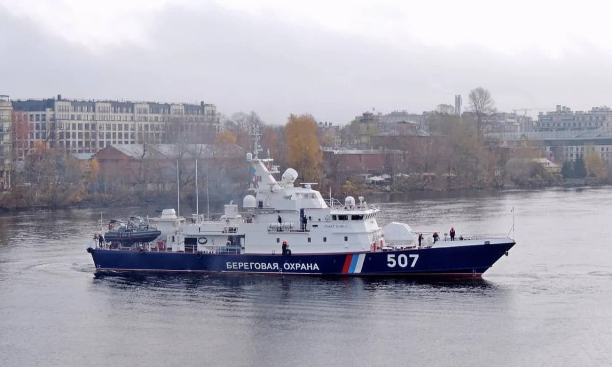 Ukrayna, İşgal Altındaki Kırım'da İki Rus Devriye Gemisini Vurdu