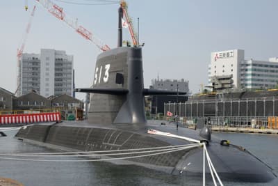 Japonya, Çin ve Rusya'nın Pasifik'teki deniz baskısıyla nükleer tahrikli denizaltıları değerlendiriyor