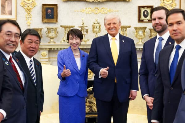 Japonya Bir Orta Güç Modeli Olabilir mi?