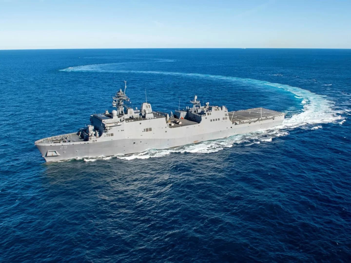 ABD Donanması, USS San Antonio'nun Bakım