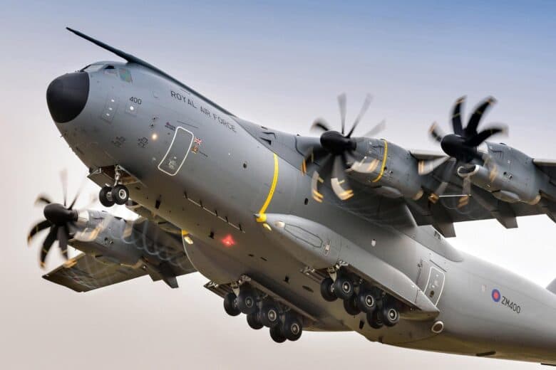 NATO, 10 adet A400M ile ortak nakliye filosu kuruyor, GlobalEye ve MQ-4C İHA alıyor