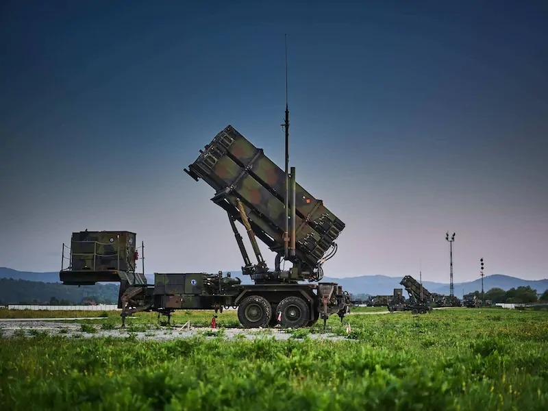 Hollanda Patriot hava savunma kapasitesini artırıyor yeni sistem için sözleşme imzalandı