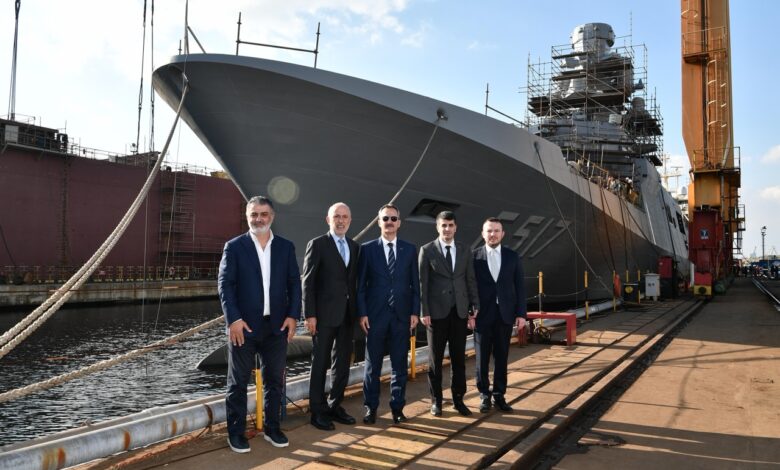 Görgün Mavi Vatan’ın yeni platformları için Tuzla’da inceleme yaptı