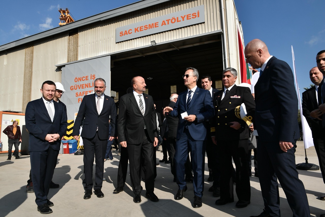 Görgün Mavi Vatan’ın yeni platformları için Tuzla’da inceleme yaptı