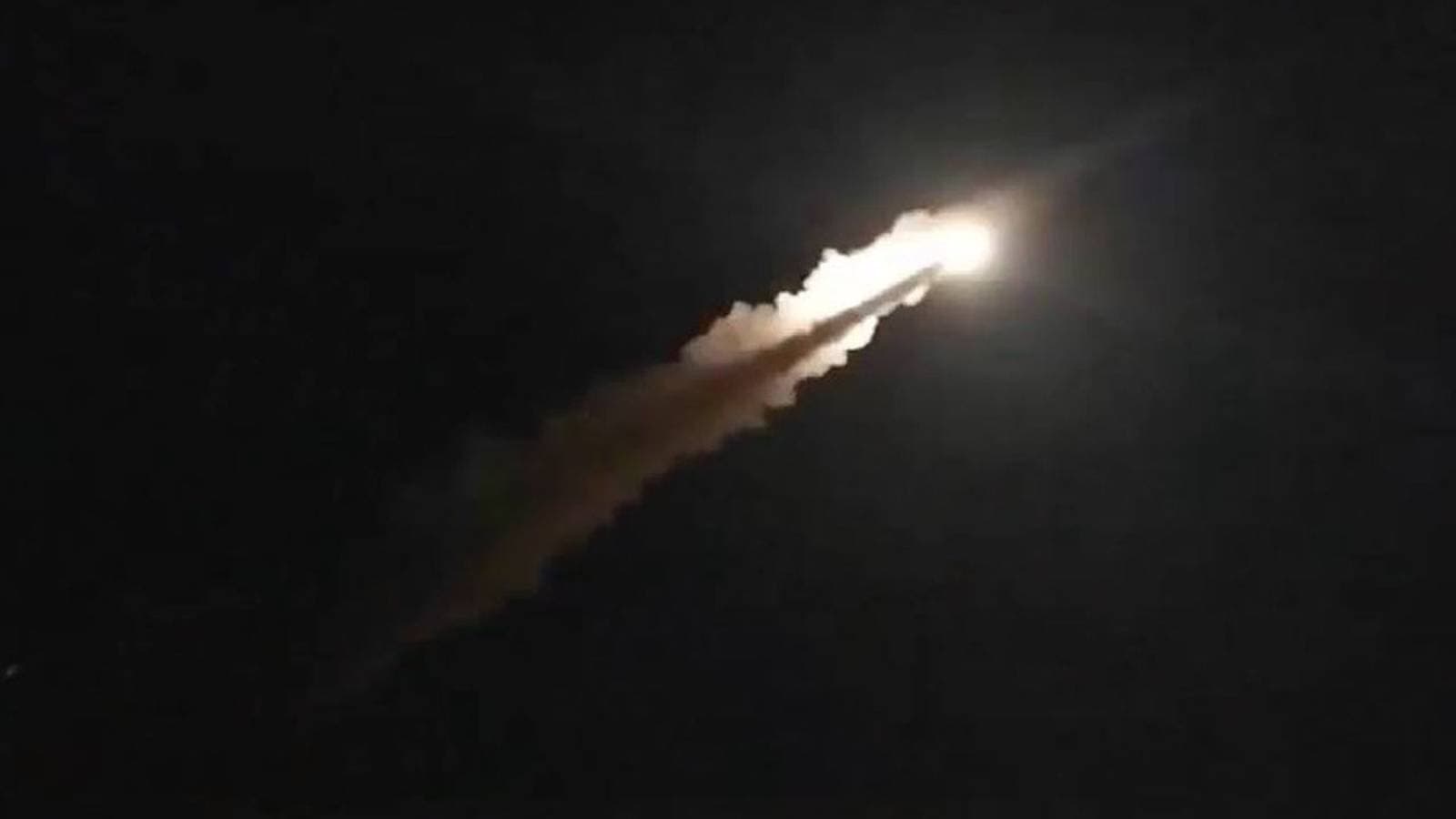 Ukrayna'da Savunma Sanayii Tesislerine Yönelik Saldırılar Genişliyor