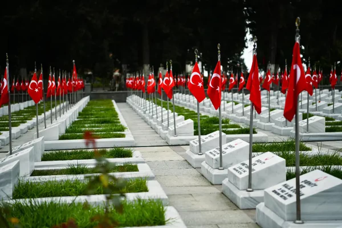 Şehit ve Gazi Ailelerine Yeni Haklar Tanındı
