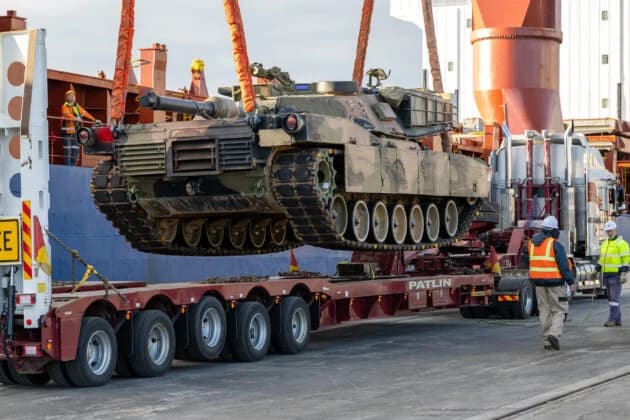 Avustralya’dan Ukrayna’ya onlarca M1A1 tank transferi