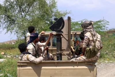 Yemen hükümeti, Husilere karşı kapsamlı askeri operasyon başlattı