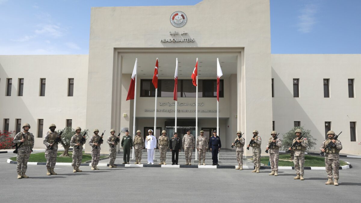 Genelkurmay Başkanı Orgeneral Selçuk Bayraktaroğlu, Resmî Ziyaret Kapsamında Katar’ın Başkenti Doha’ya Gitti
