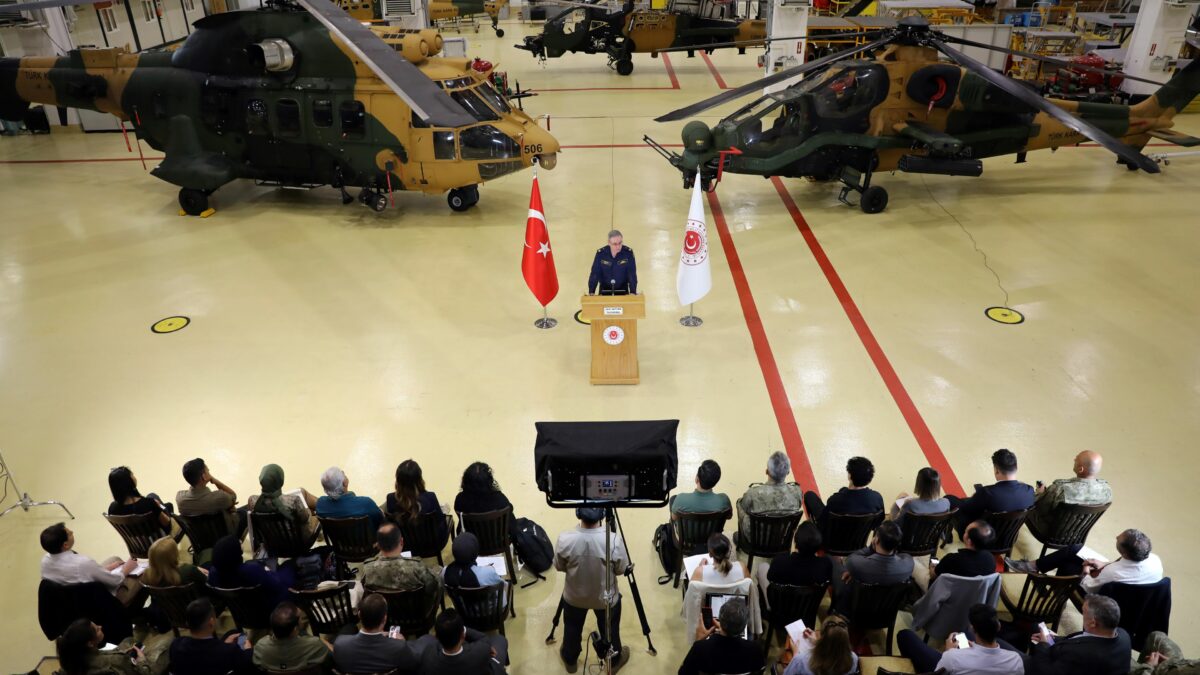 KKK Envanterindeki Hava Araçlarının Rehabilitasyon Merkezi 5. Ana Bakım Fabrika Müdürlüğü Basın Bilgilendirme Toplantısına Ev Sahipliği Yaptı