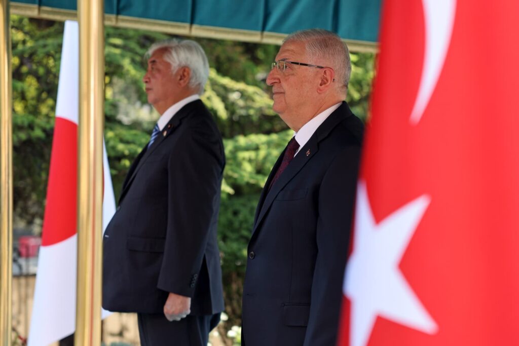 “Japon Dostlarımızla Özellikle Savunma Sanayiinde ve Askerî İlişkilerimizde Daha Fazla Gelişim için Elimizden Gelen Gayreti Göstermeye Hazırız”
