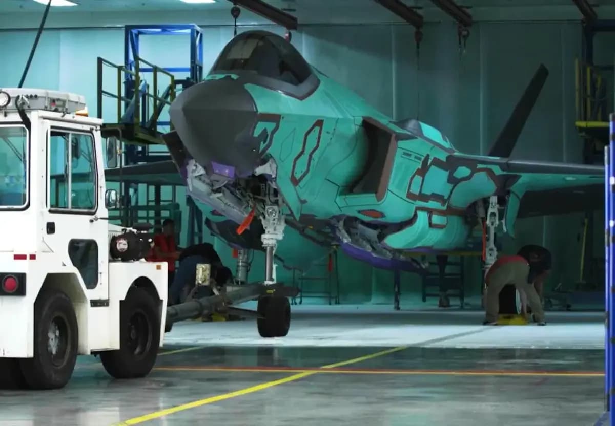 Almanya'nın İlk F-35 Savaş Uçağı Uçuşa Hazırlanıyor